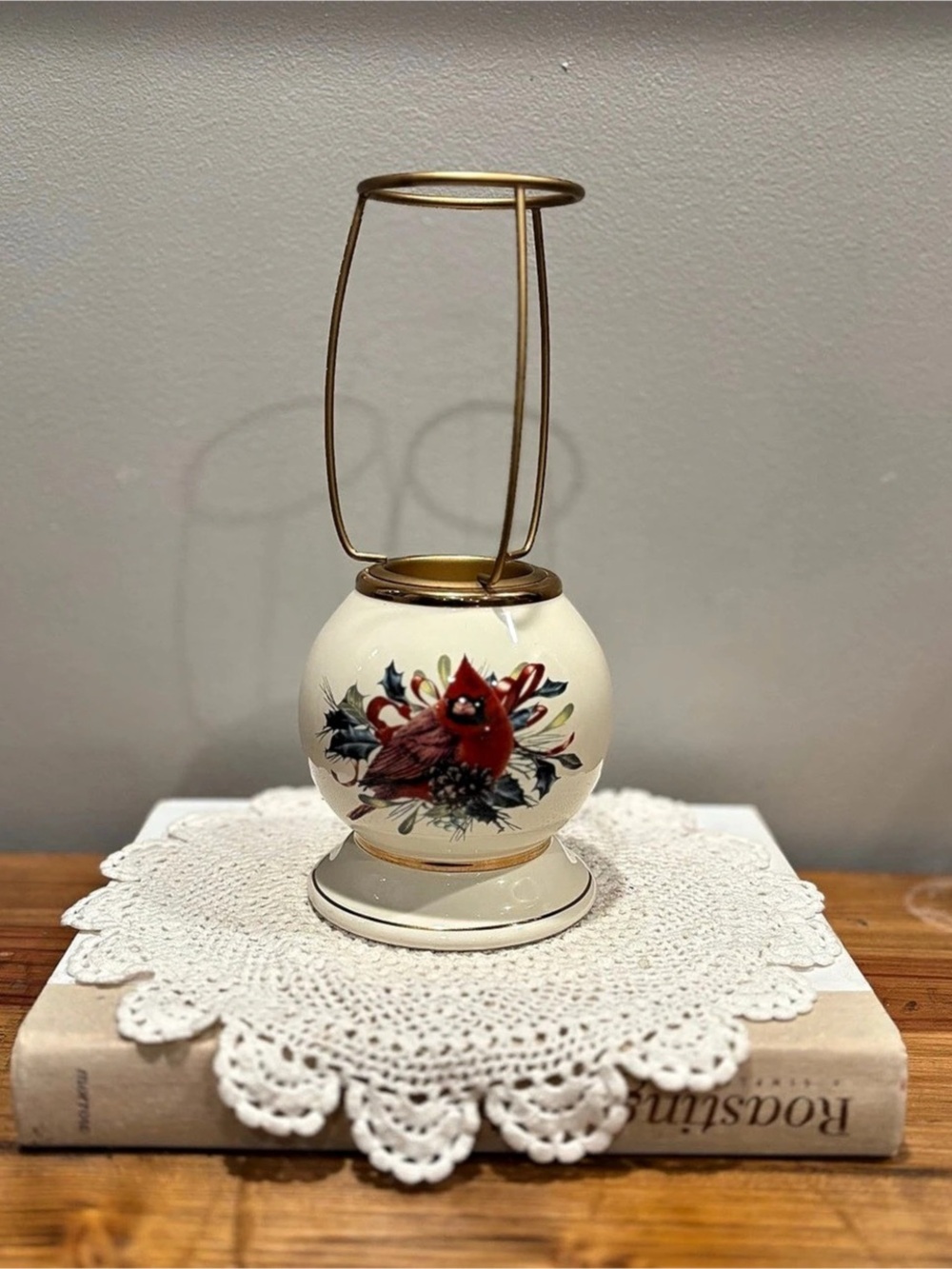 Lenox Winter Greetings Candle Lamp Cardinal Floral Table Decor